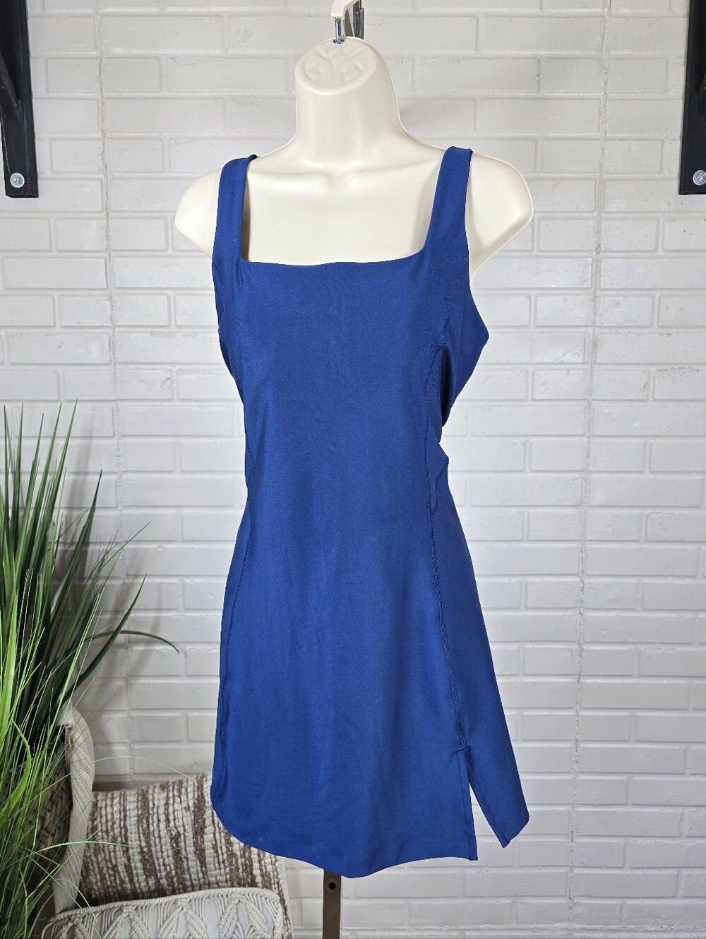 YPB Blue Sculptlux Athletic Mini Dress Large